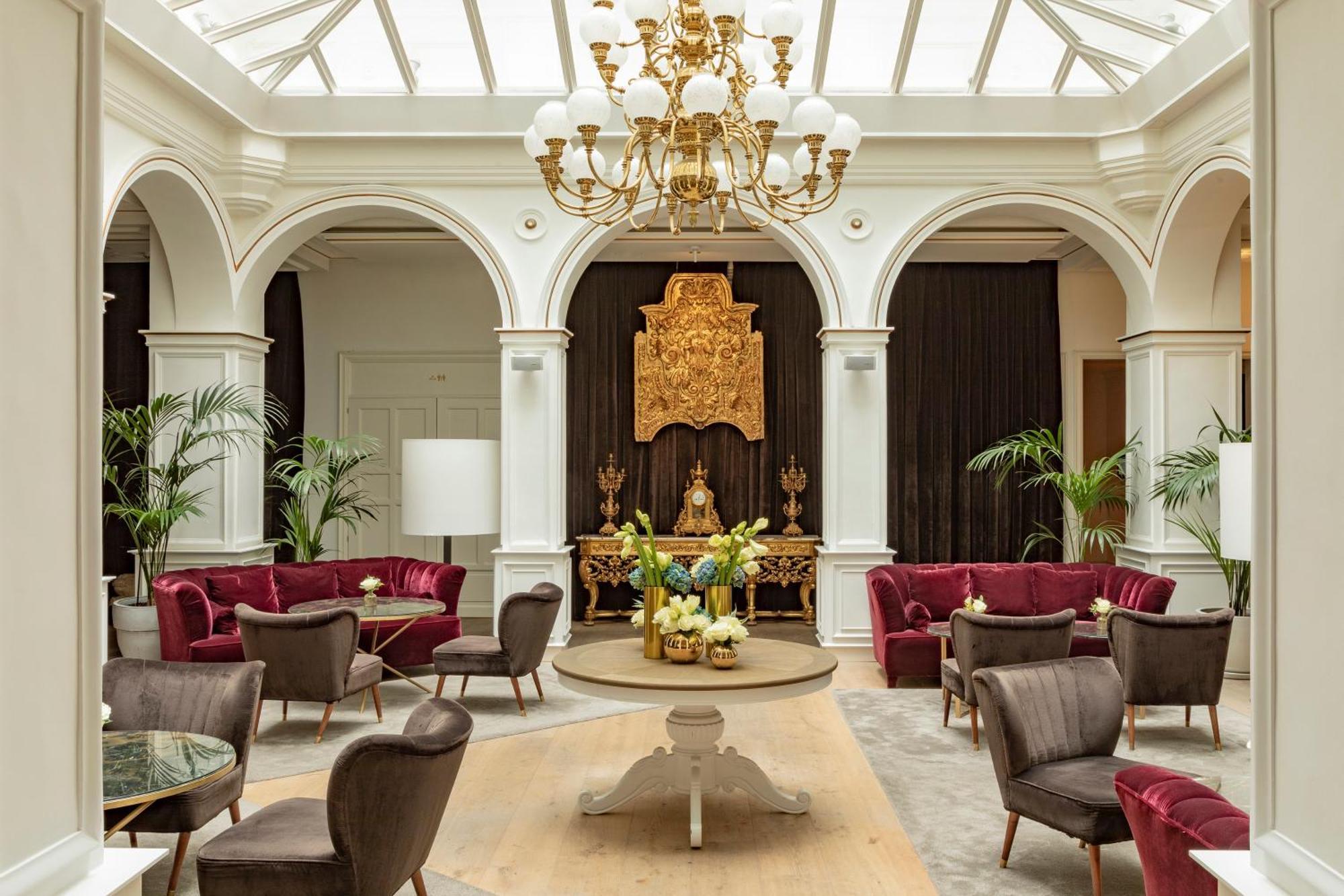 Palacio De Los Duques Gran Melia - The Leading Hotels Of The World Madrid Eksteriør billede